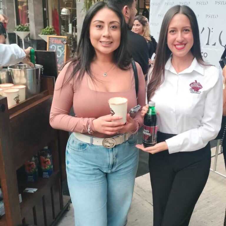 1e2d8476-9fc6-4001-8655-a3bf7855b44b-tinified