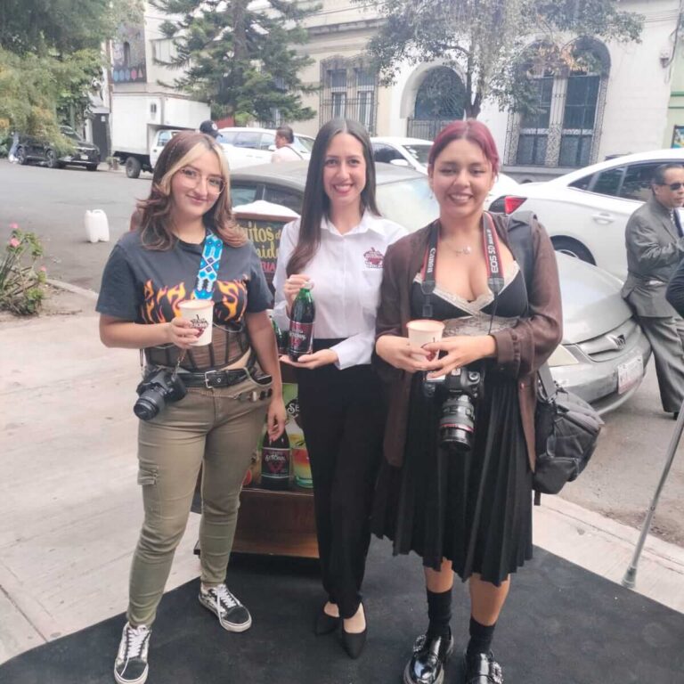 3444bfa8-2fee-4cd4-9f64-6662faa5d175-tinified