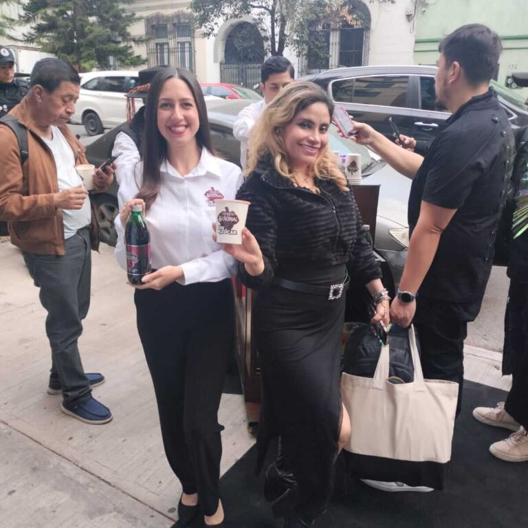 57b99872-e861-4008-89cd-e6964e0b7aef-tinified