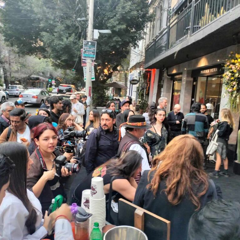 70d3de80-19c1-46f6-b19e-da4055d8055c-tinified